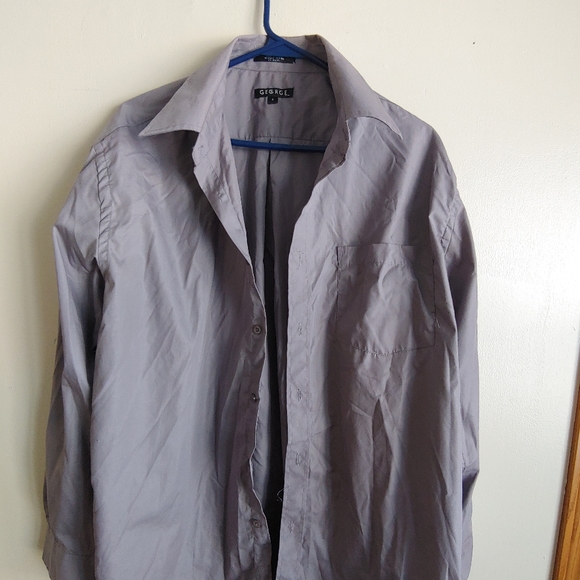 3 Shirts - Picture 4 of 8